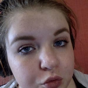 Meet your Posher, Cyla